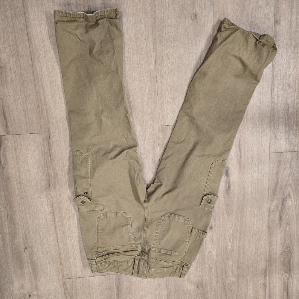 Duluth Cargo Pants - Picture 2 of 4